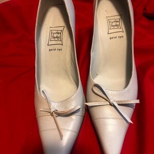 Cynthia Rowley Cream Leather Heels with Bow